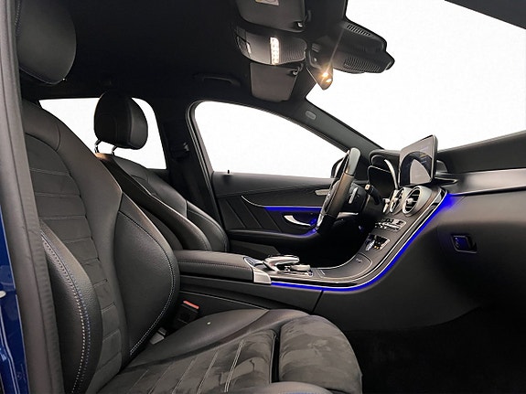 Mercedes-Benz C300 30 of 30
