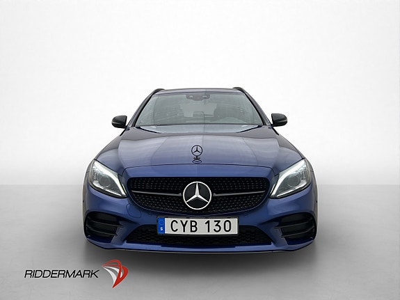 Mercedes-Benz C300 2 of 30