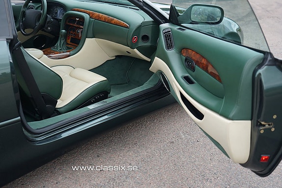 Aston Martin DB7 14 of 26