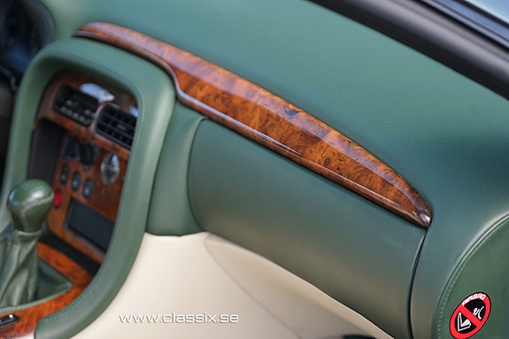 Aston Martin DB7 24 of 26
