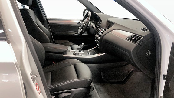 BMW X3 3 of 9