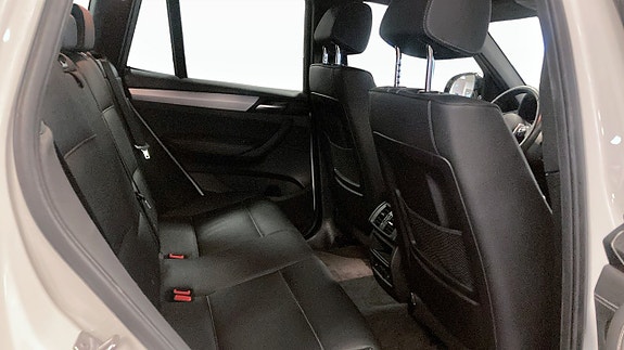 BMW X3 5 of 9