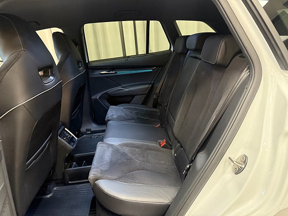 Skoda Enyaq 10 of 18