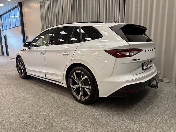 Skoda Enyaq 3 of 18