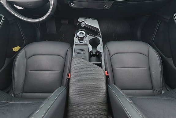 Kia EV6 12 of 21