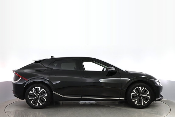 Kia EV6 6 of 21