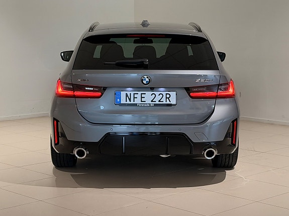 BMW 320d 13 of 14