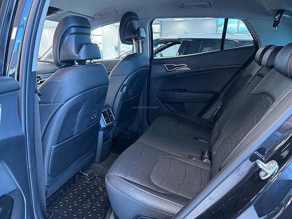 Kia Sportage 9 of 16