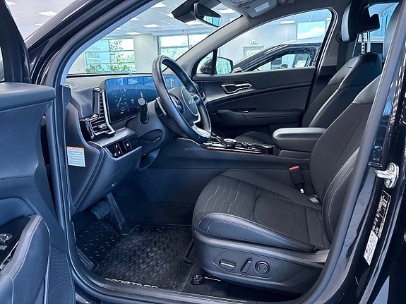 Kia Sportage 8 of 16
