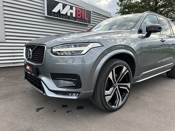 Volvo XC90 28 of 28