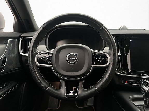 Volvo V90 15 of 30