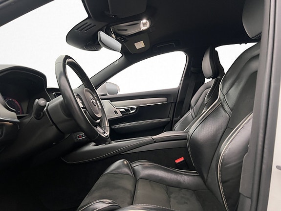 Volvo V90 13 of 30