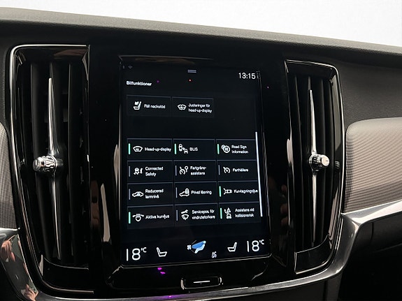 Volvo V90 26 of 30