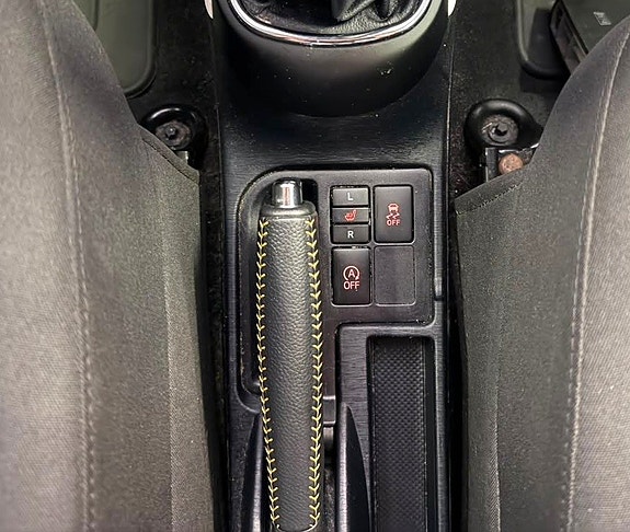 Toyota Yaris 21 of 22