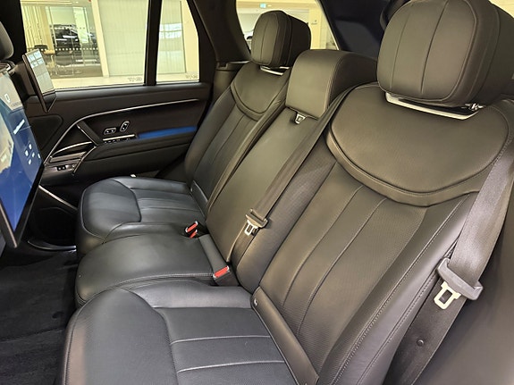 Land Rover Range Rover 19 of 25