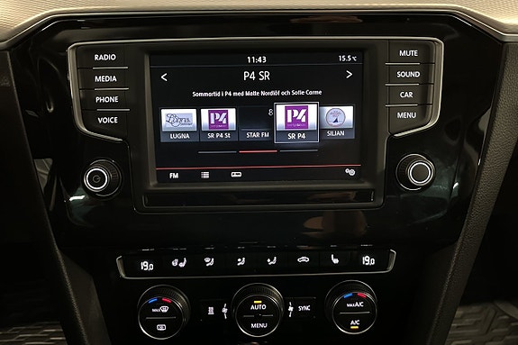 Volkswagen Passat Alltrack 15 of 20