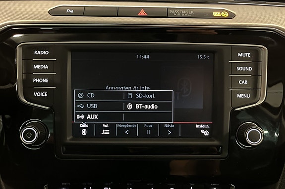 Volkswagen Passat Alltrack 17 of 20