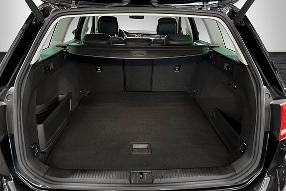 Volkswagen Passat Alltrack 20 of 20