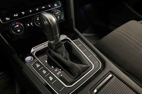 Volkswagen Passat Alltrack 19 of 20