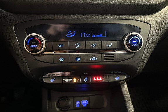 Hyundai i20 13 of 18