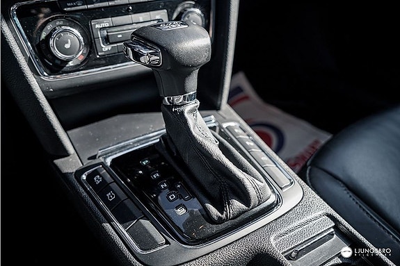 Skoda Superb 6 of 9