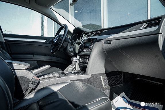 Skoda Superb 9 of 9