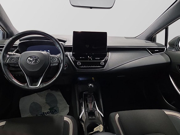 Toyota Corolla 9 of 11
