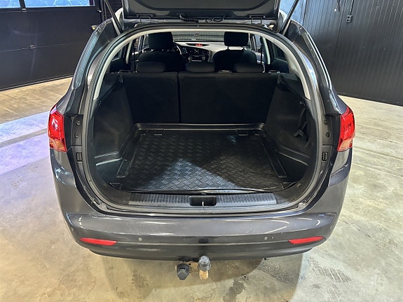 Kia Ceed 18 of 22
