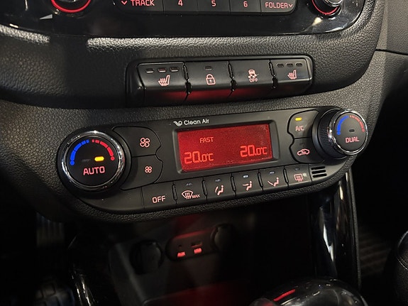 Kia Ceed 12 of 22