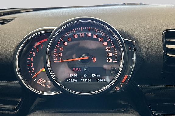 MINI Clubman Cooper 10 of 20