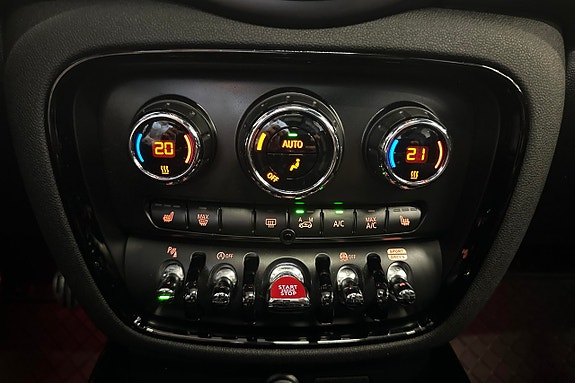 MINI Clubman Cooper 13 of 20