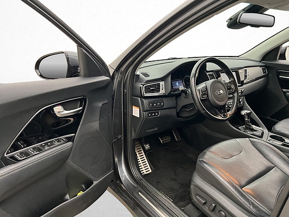 Kia Niro 8 of 25