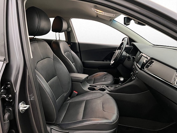 Kia Niro 11 of 25