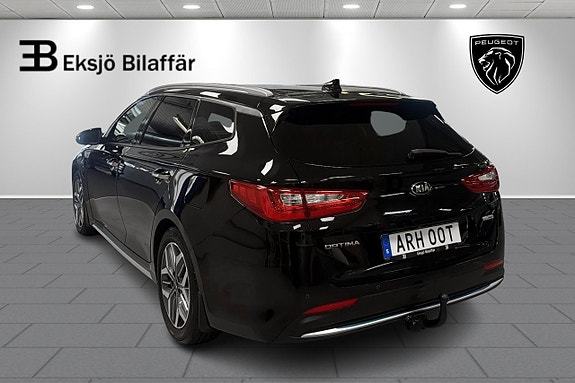 Kia Optima 8 of 23