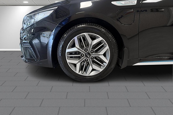 Kia Optima 9 of 23