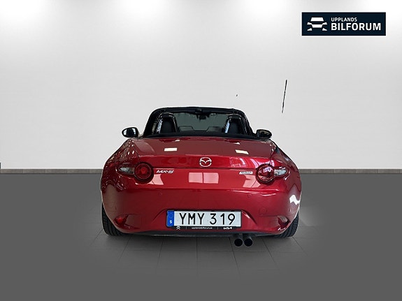 Mazda MX-5 5 of 17