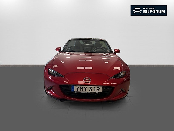 Mazda MX-5 2 of 17