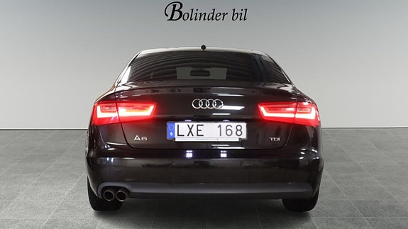 Audi A6 5 of 17