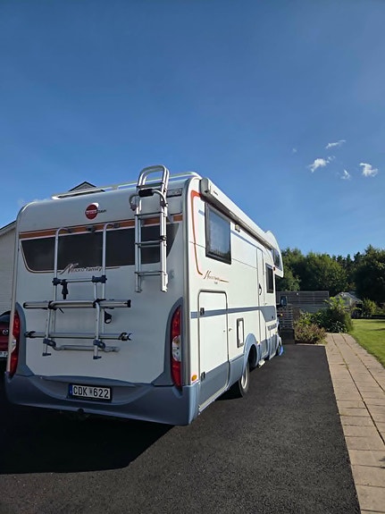 Bürstner Nexxo Family A 698 2 of 9