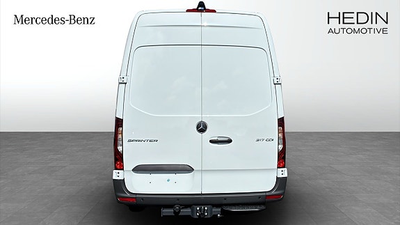Mercedes-Benz Sprinter 317 7 of 10