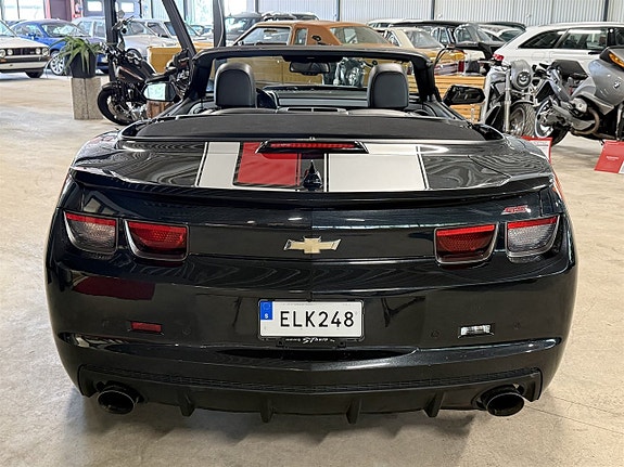 Chevrolet Camaro 4 of 11
