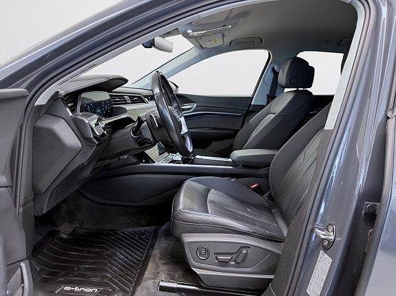 Audi Q8 8 of 23