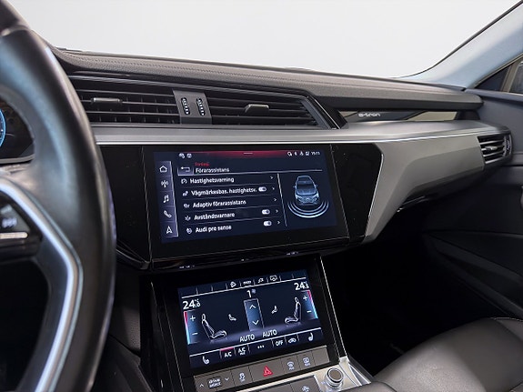 Audi Q8 20 of 23