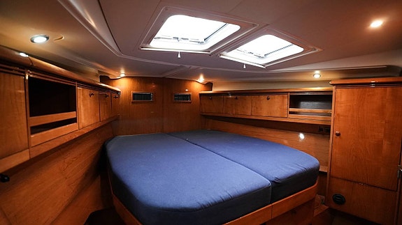 Jeanneau Sun Odyssey 49 / 2004 6 of 12