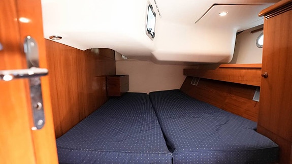 Jeanneau Sun Odyssey 49 / 2004 10 of 12