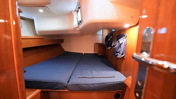 Jeanneau Sun Odyssey 49 / 2004 11 of 12