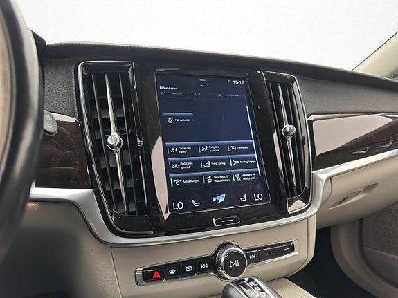 Volvo V90 22 of 30