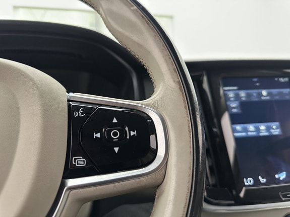 Volvo V90 16 of 30