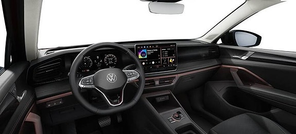 Volkswagen Tiguan 4 of 5