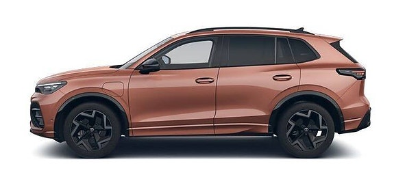 Volkswagen Tiguan 2 of 5